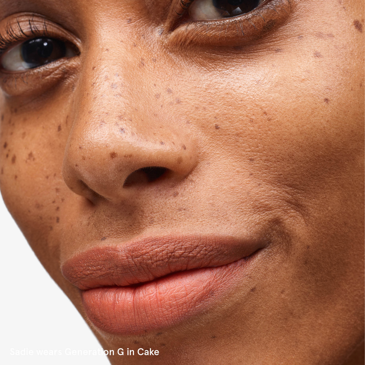 GENERATION G SHEER MATTE LIPSTICK (LÁPIZ LABIAL MATTE)